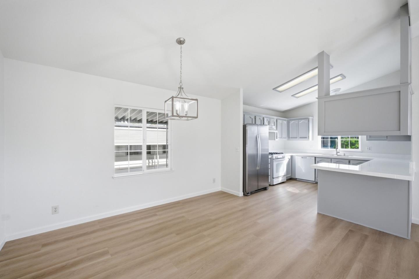 3300 Narveaz Avenue Unit: 3