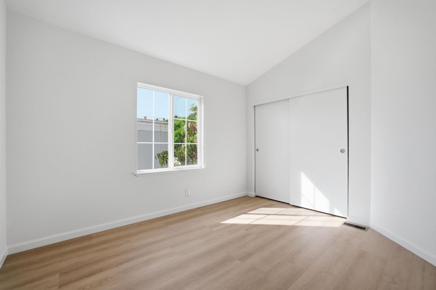 3300 Narveaz Avenue Unit: 3