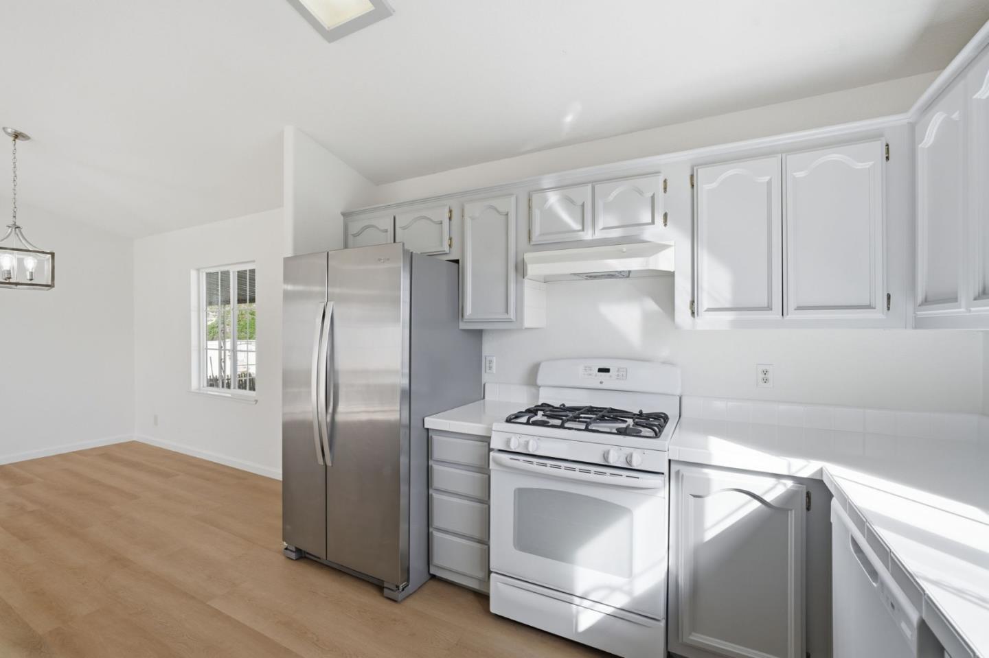 3300 Narveaz Avenue Unit: 3