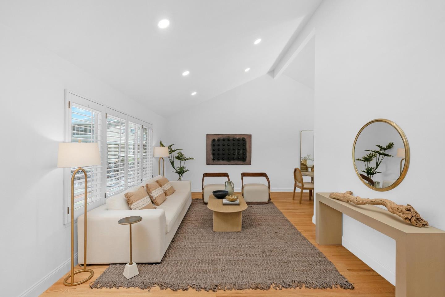 1060 Shandwick Court