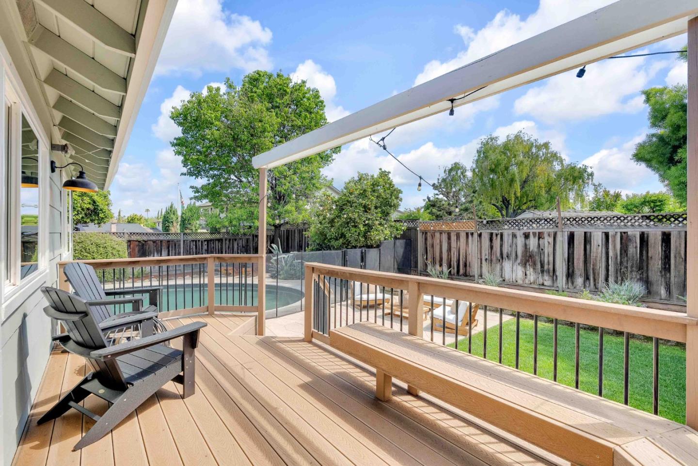 1060 Shandwick Court