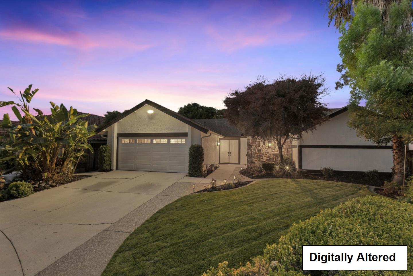 3129 Vermilion Court