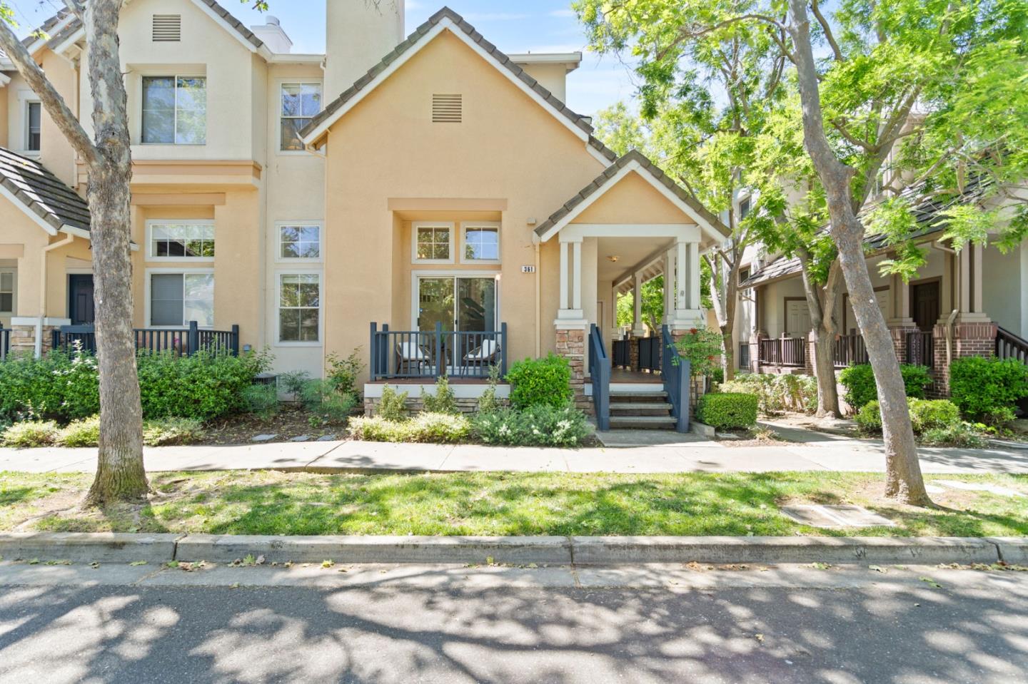 361 Pacific Drive