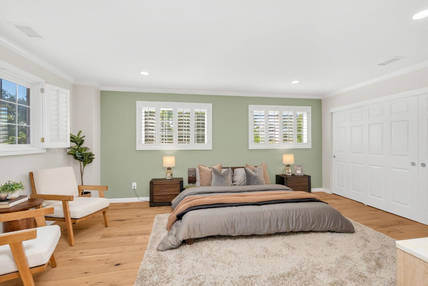 3900 Thousand Oaks Drive