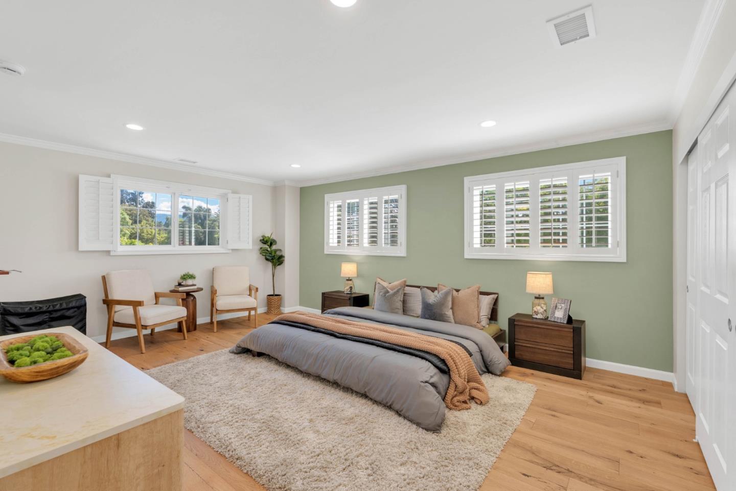 3900 Thousand Oaks Drive