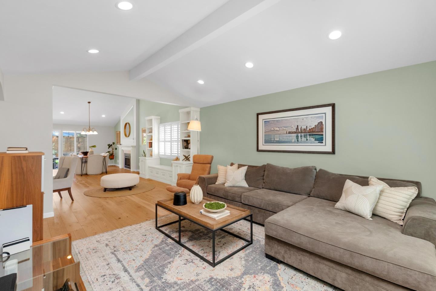 3900 Thousand Oaks Drive