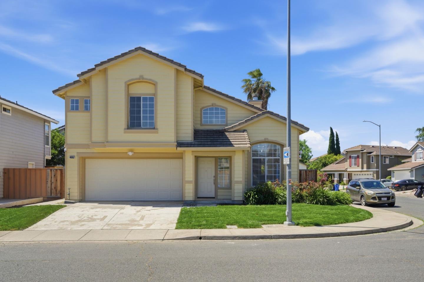 40352 Linaria Circle