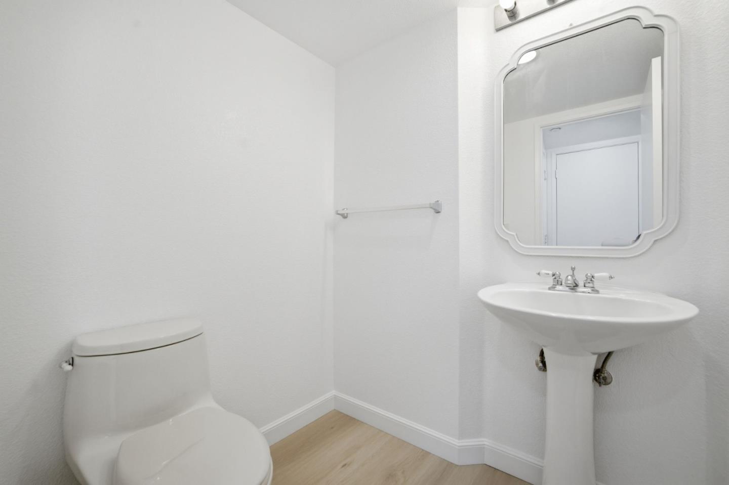 40352 Linaria Circle
