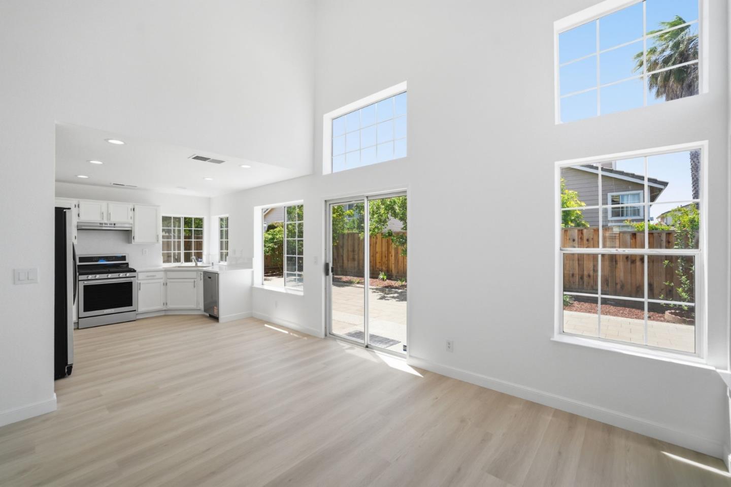 40352 Linaria Circle