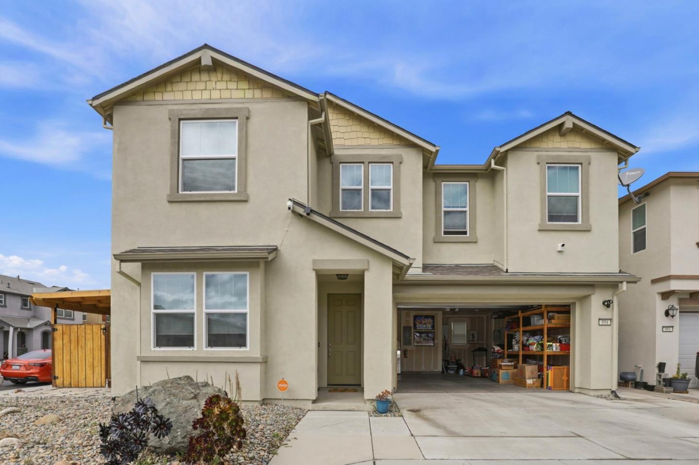 894 Brennan Way