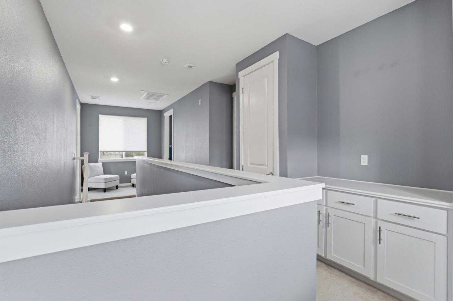 894 Brennan Way