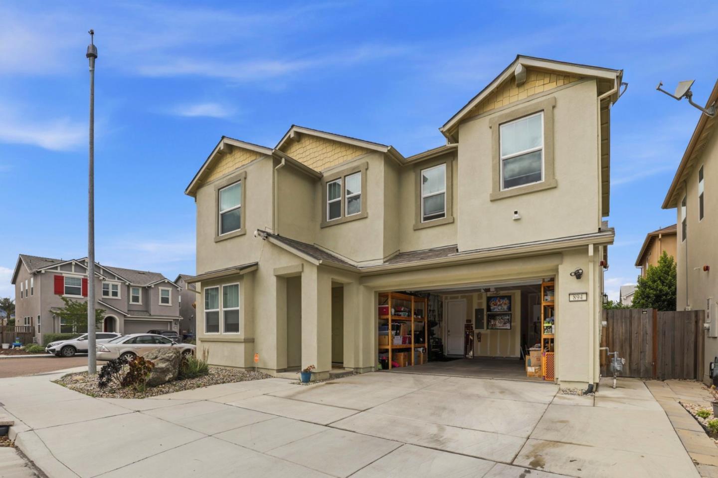 894 Brennan Way