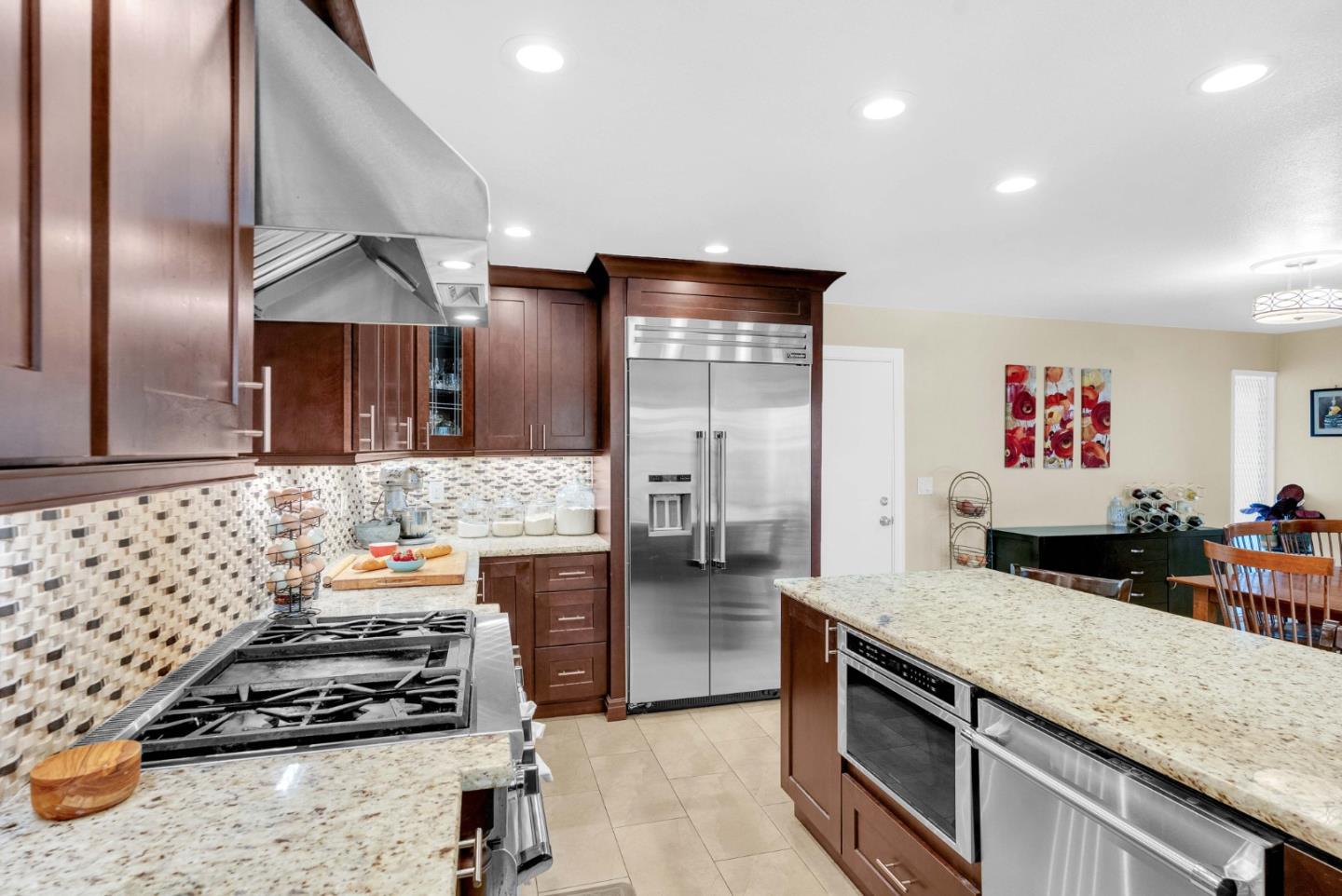 6111 Bava Court