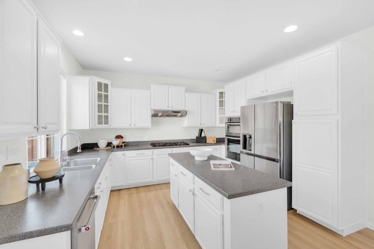 7054 Goldenspur Loop