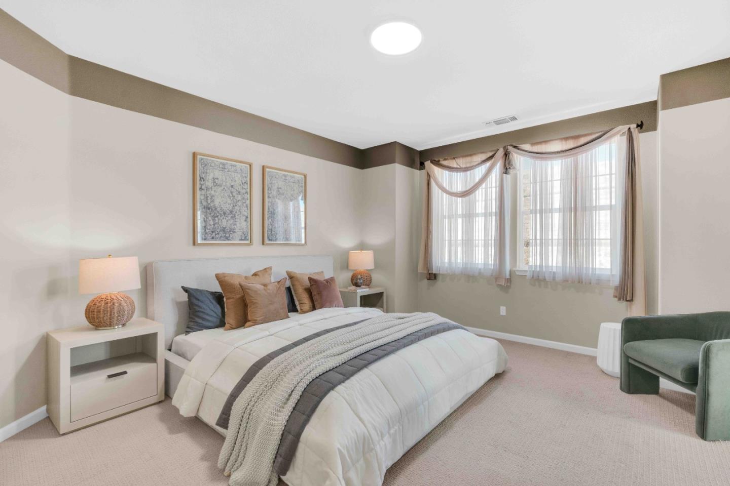 7054 Goldenspur Loop