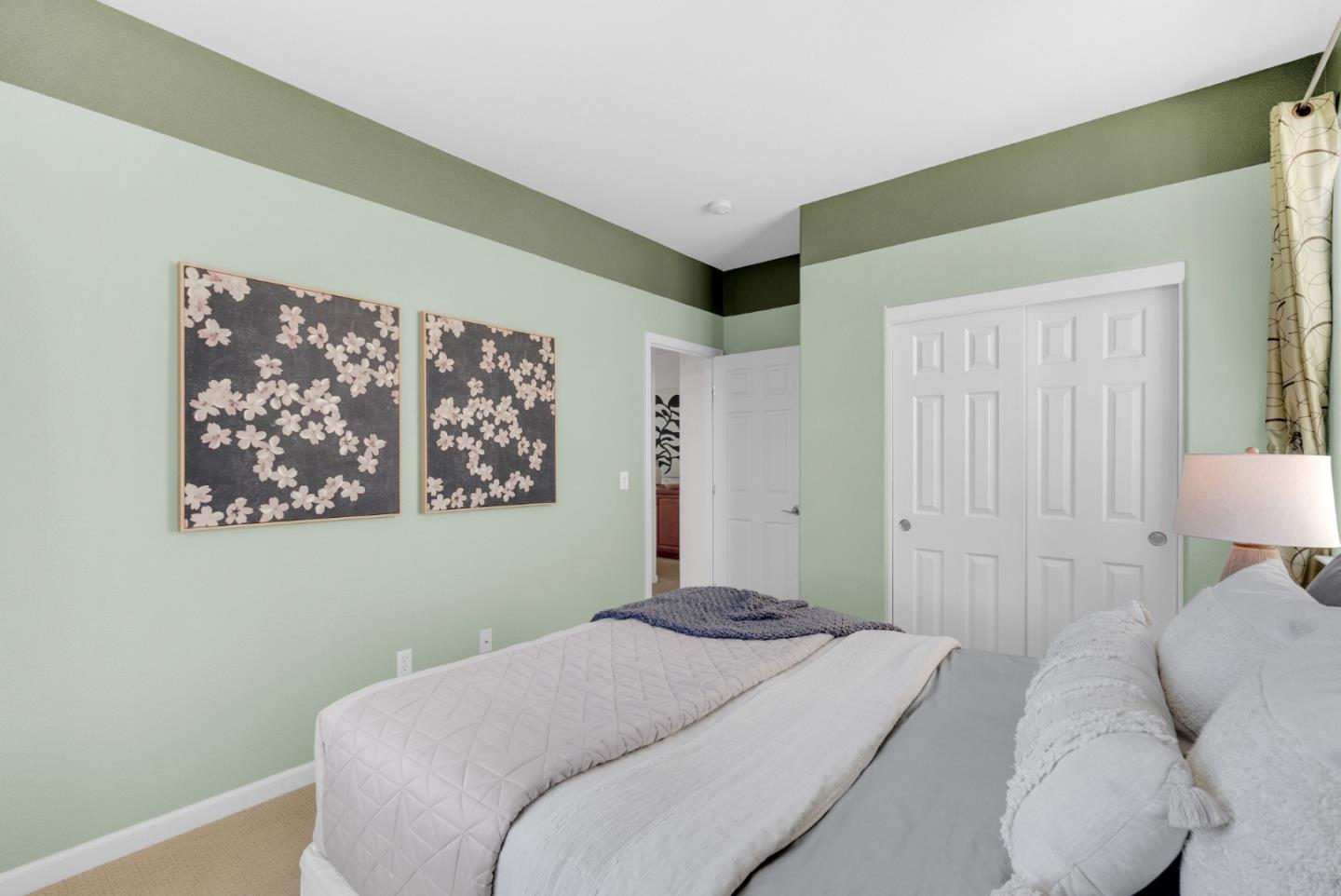 7054 Goldenspur Loop