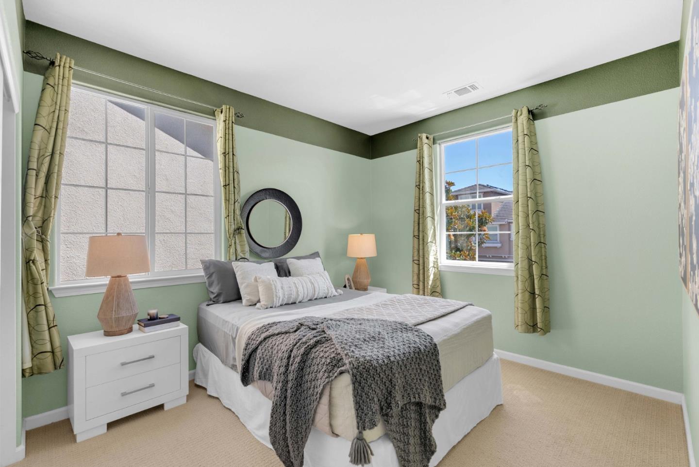 7054 Goldenspur Loop