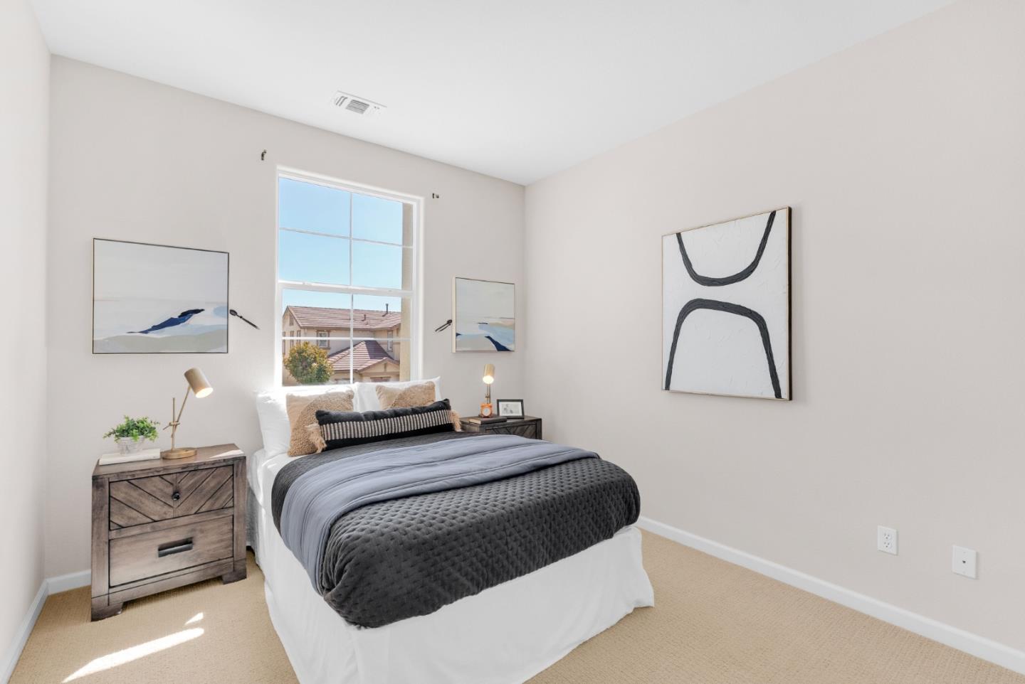 7054 Goldenspur Loop