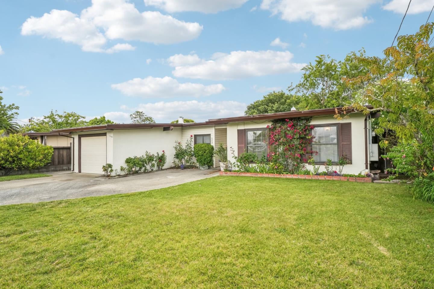 640 Galerita Way