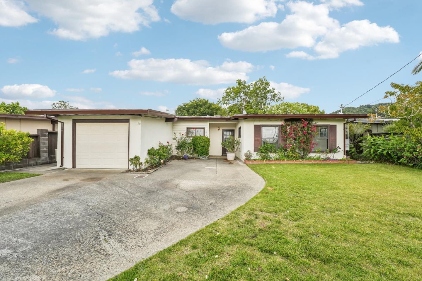 640 Galerita Way