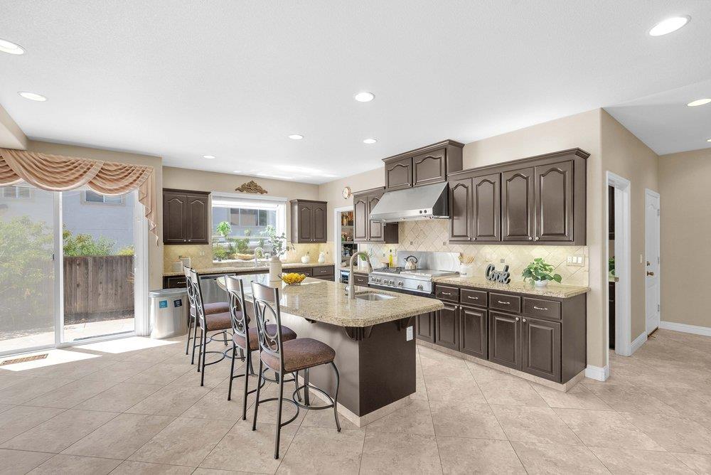 3838 Carrera CT
