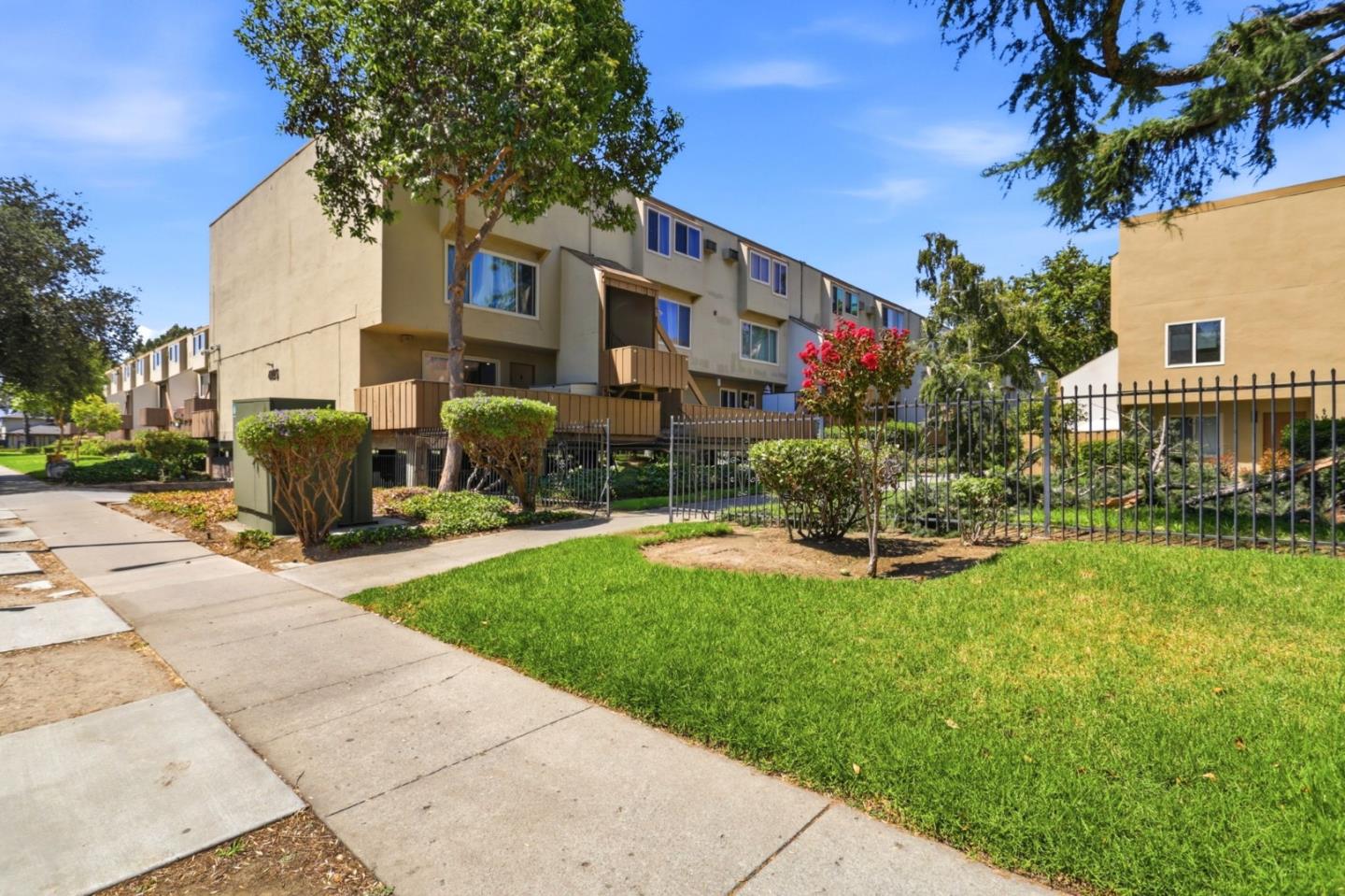 4425 Norwalk DR 1