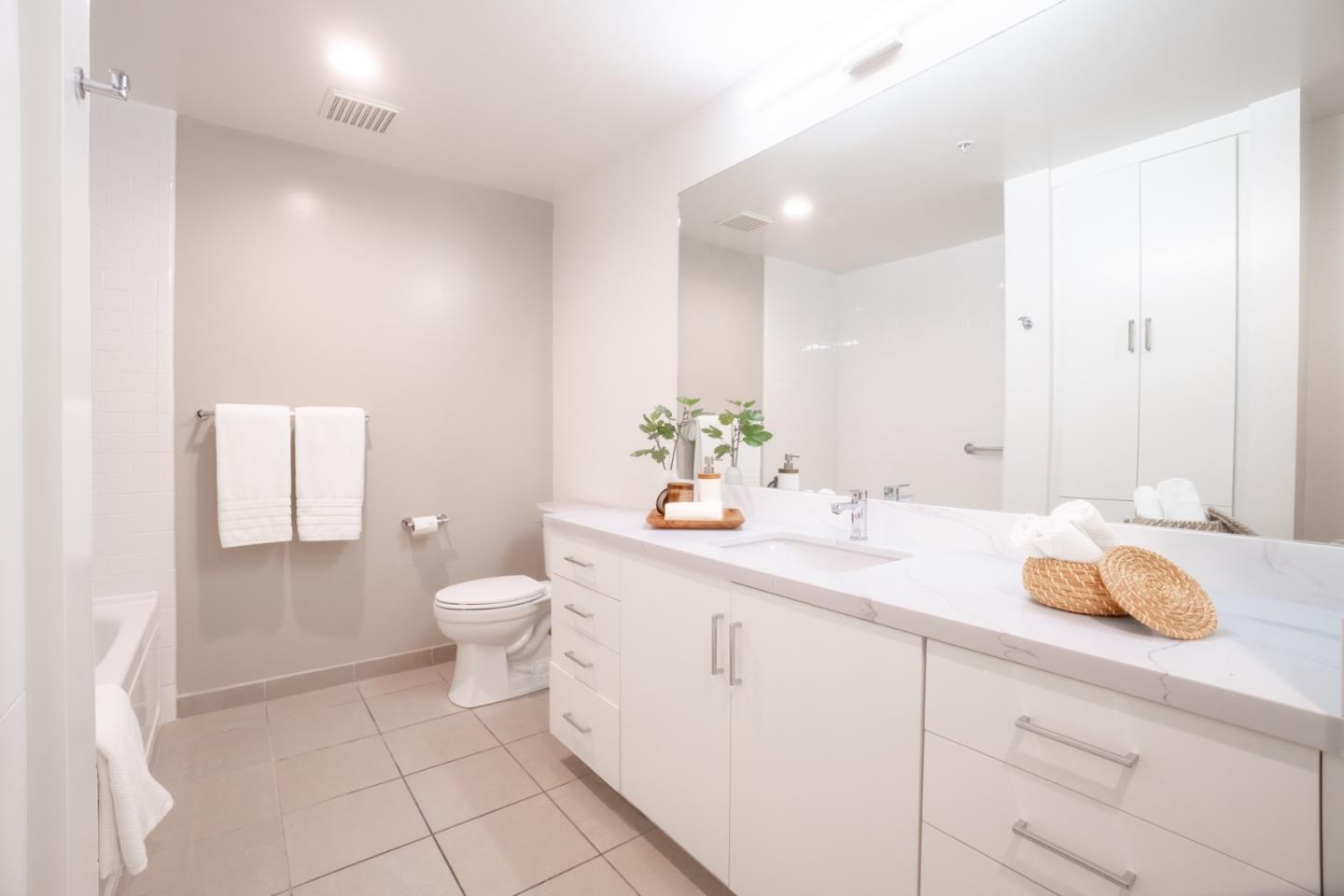 38 N Almaden BLVD 302