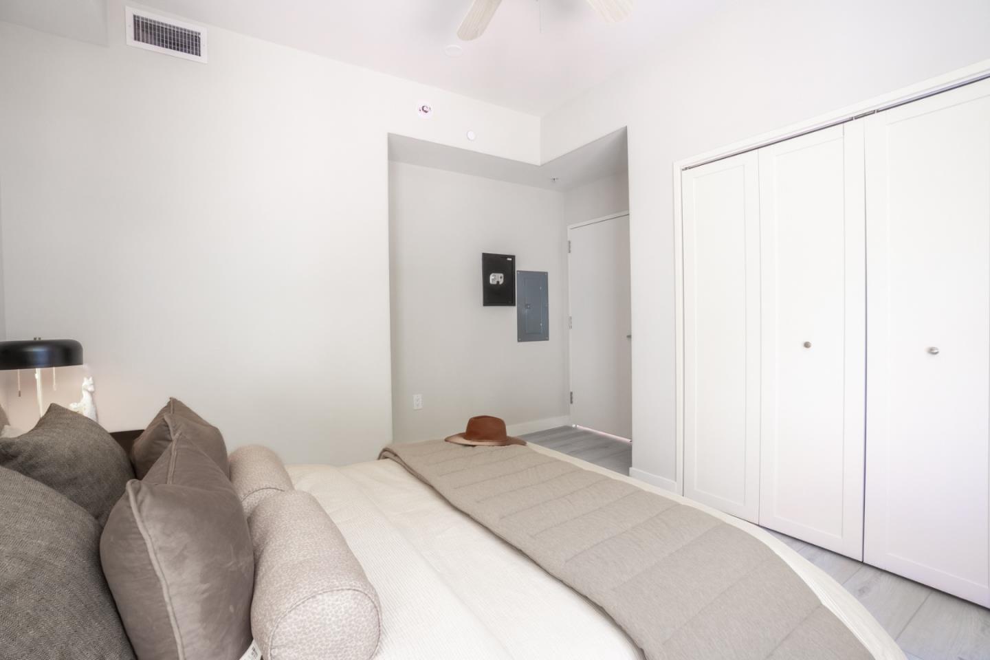 38 N Almaden BLVD 302