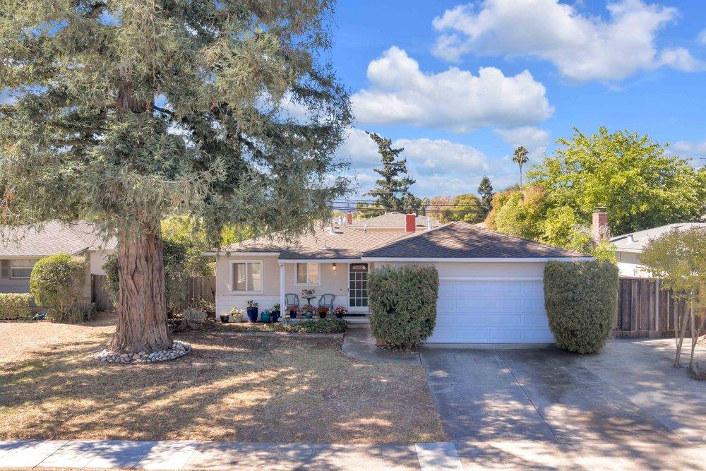 2141 Tamie LN