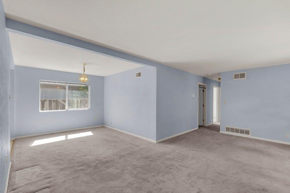 2141 Tamie LN