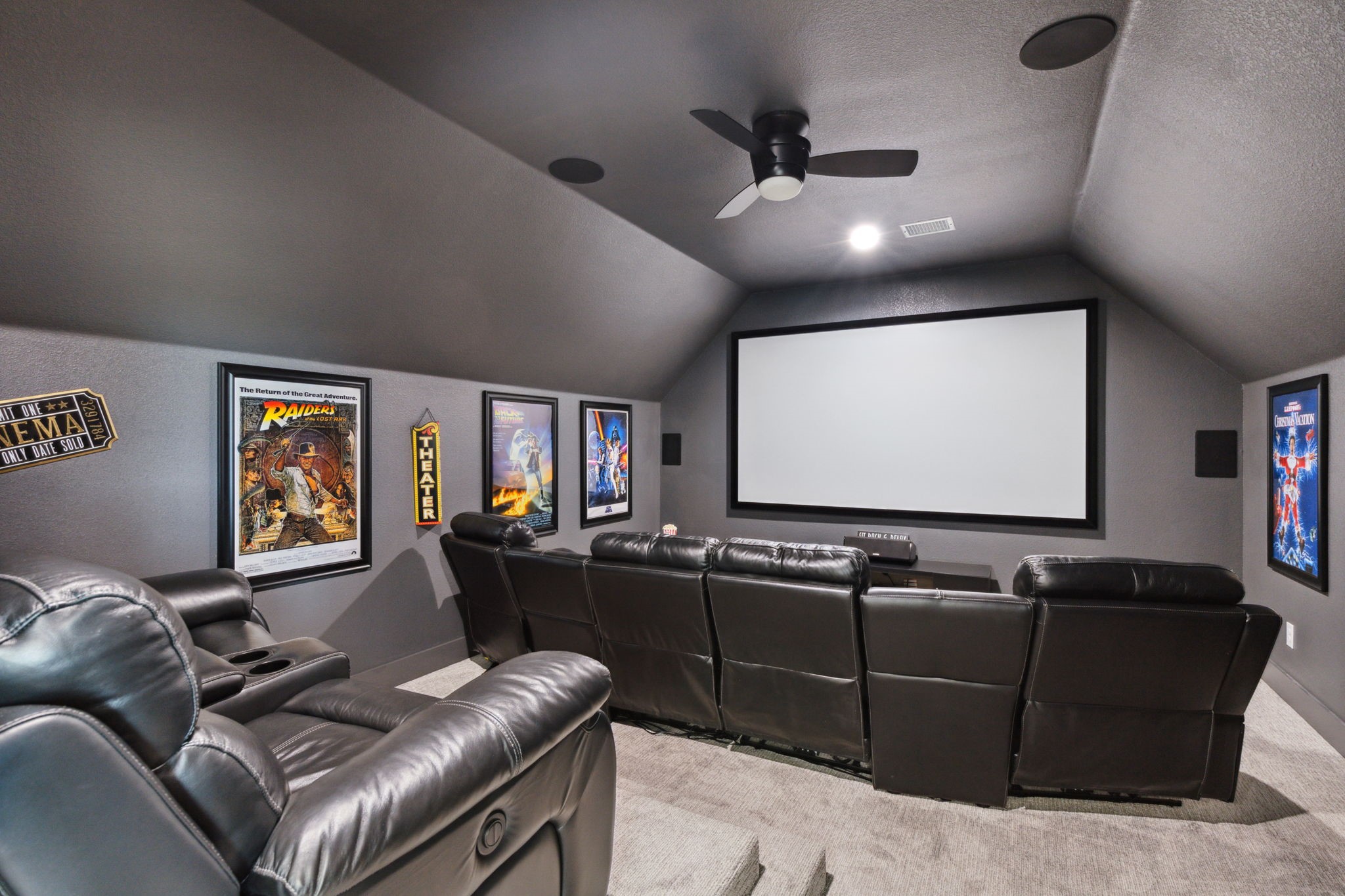 408 Royal Santana Run