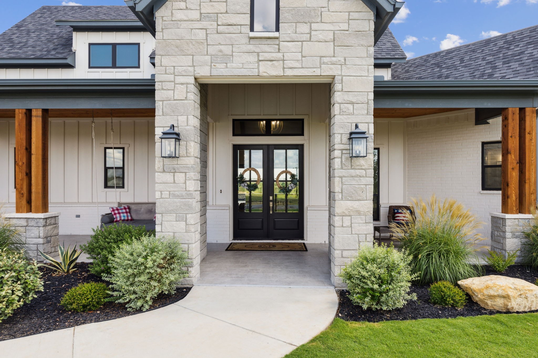 408 Royal Santana Run