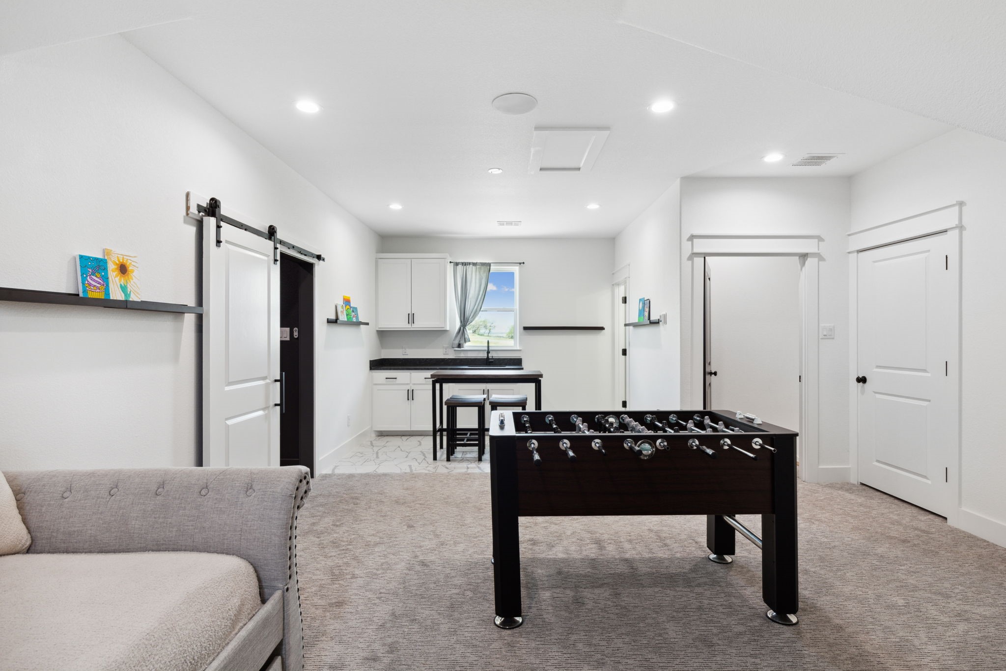 408 Royal Santana Run