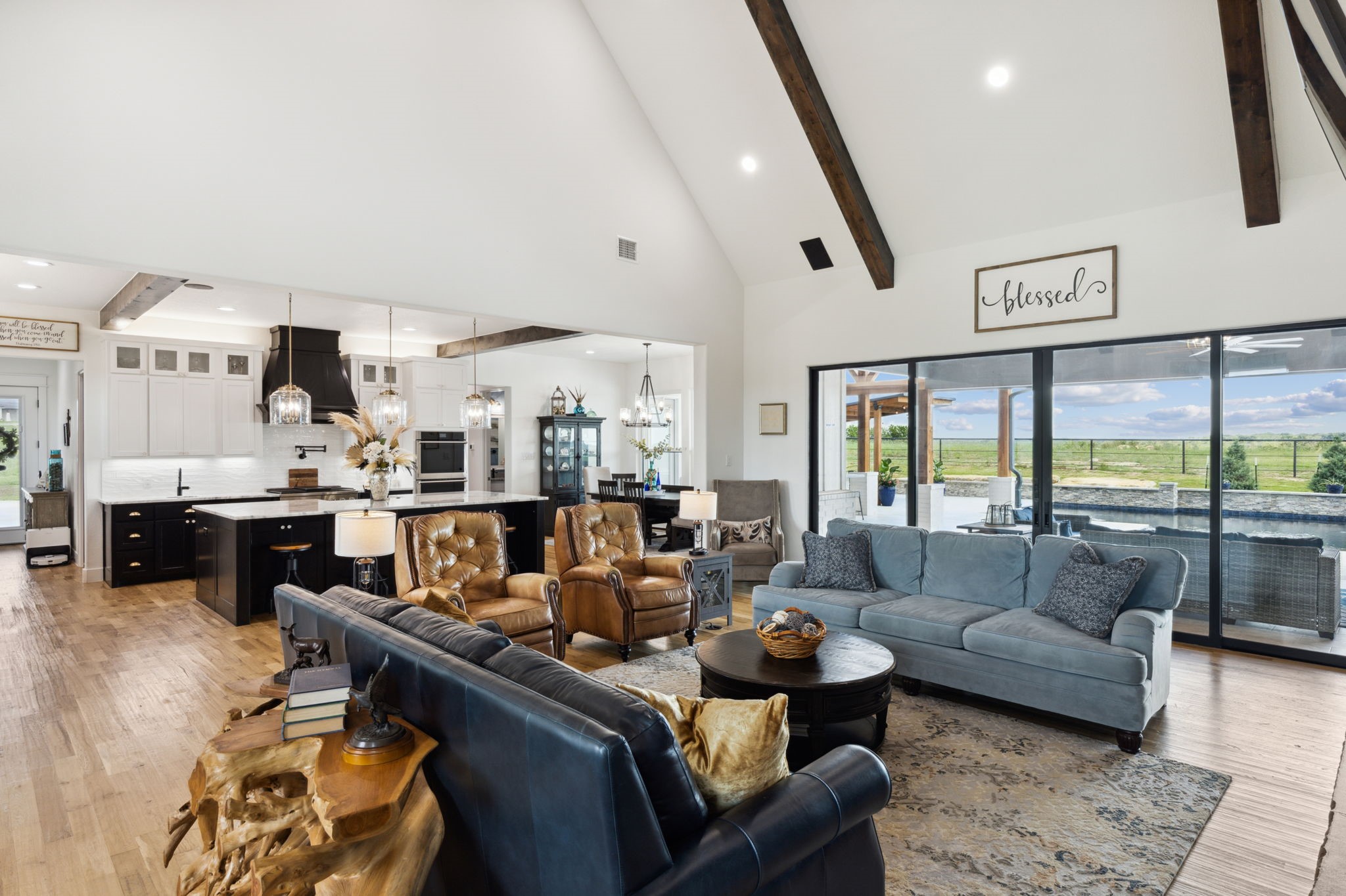 408 Royal Santana Run