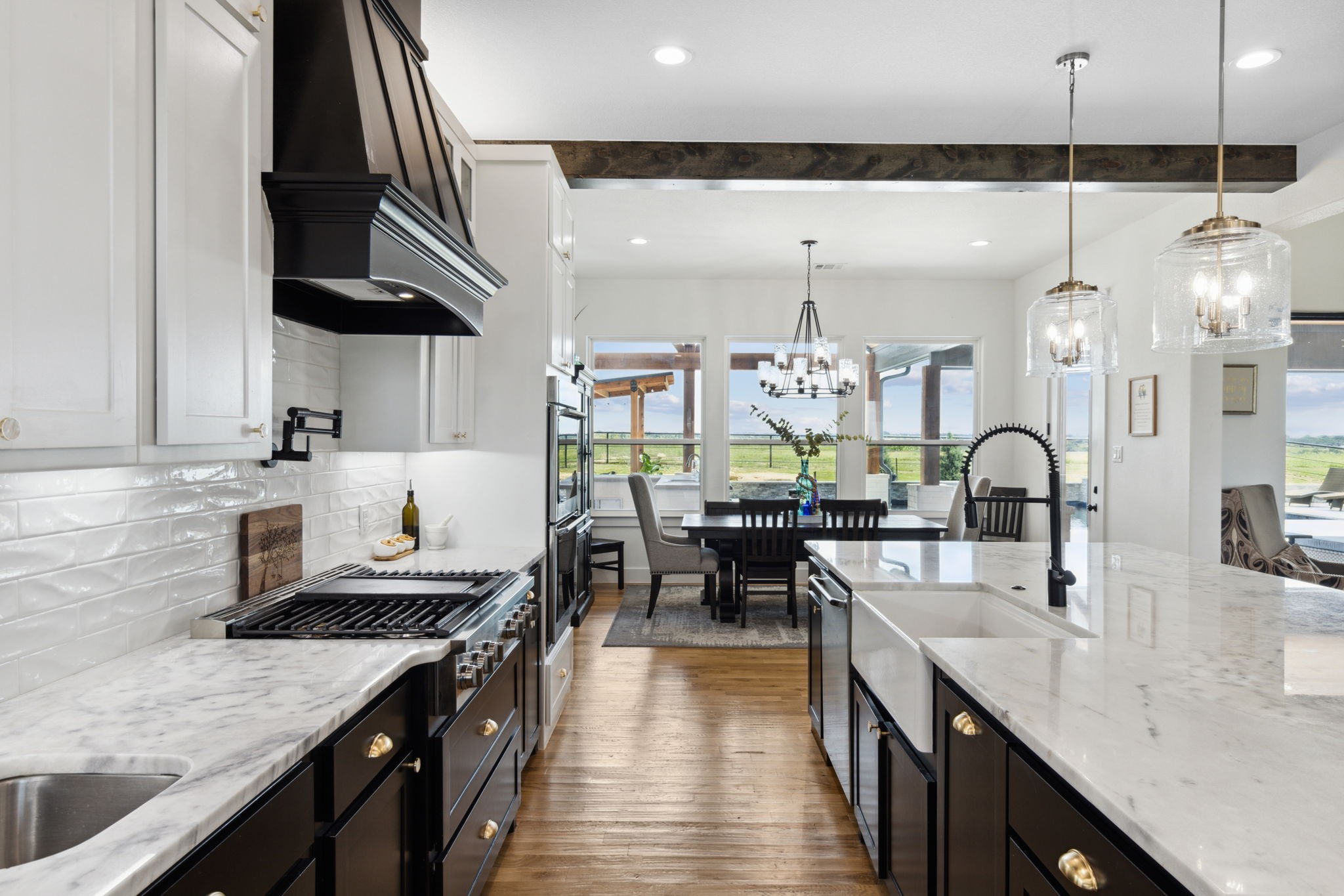 408 Royal Santana Run