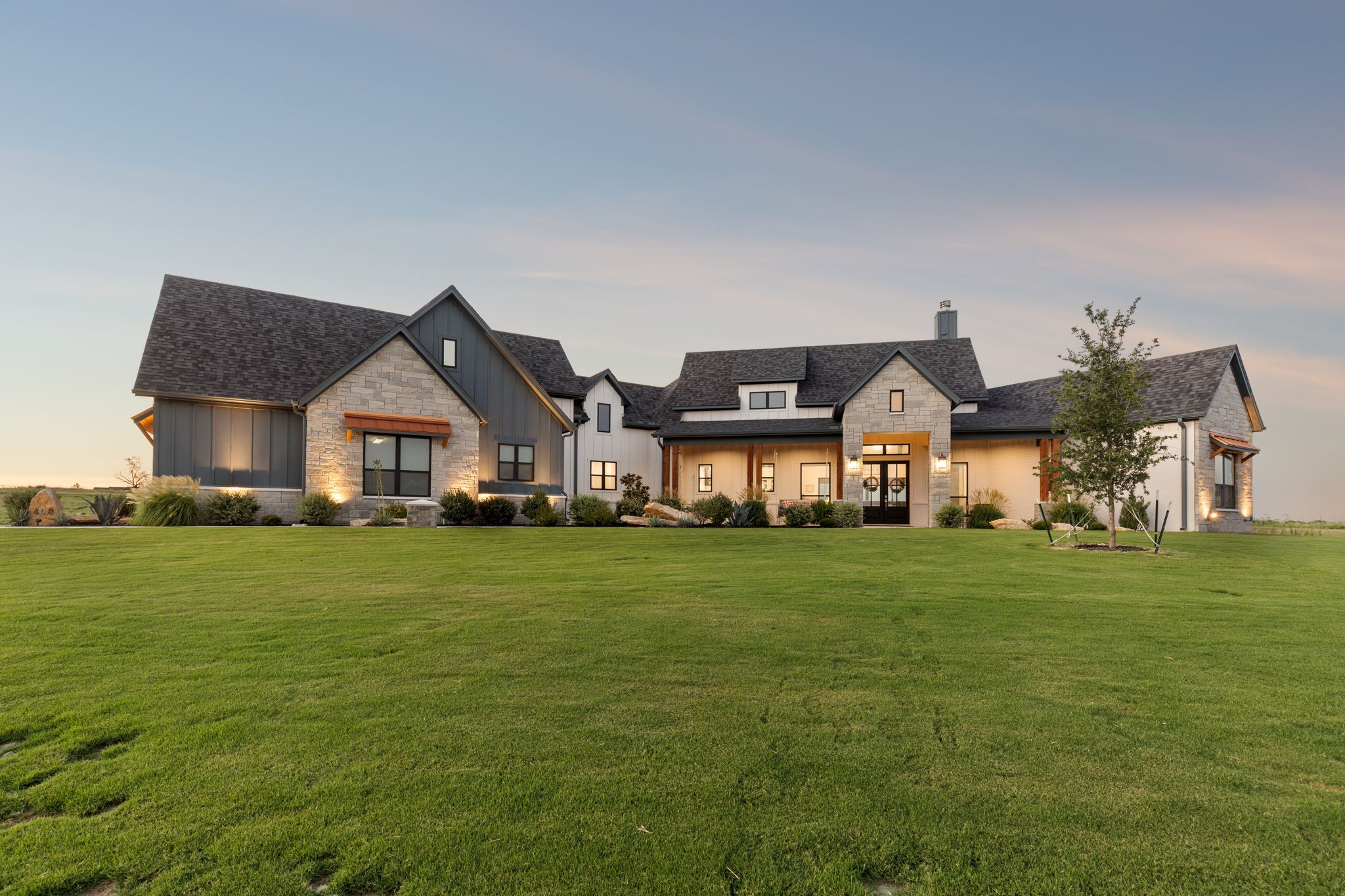 408 Royal Santana Run