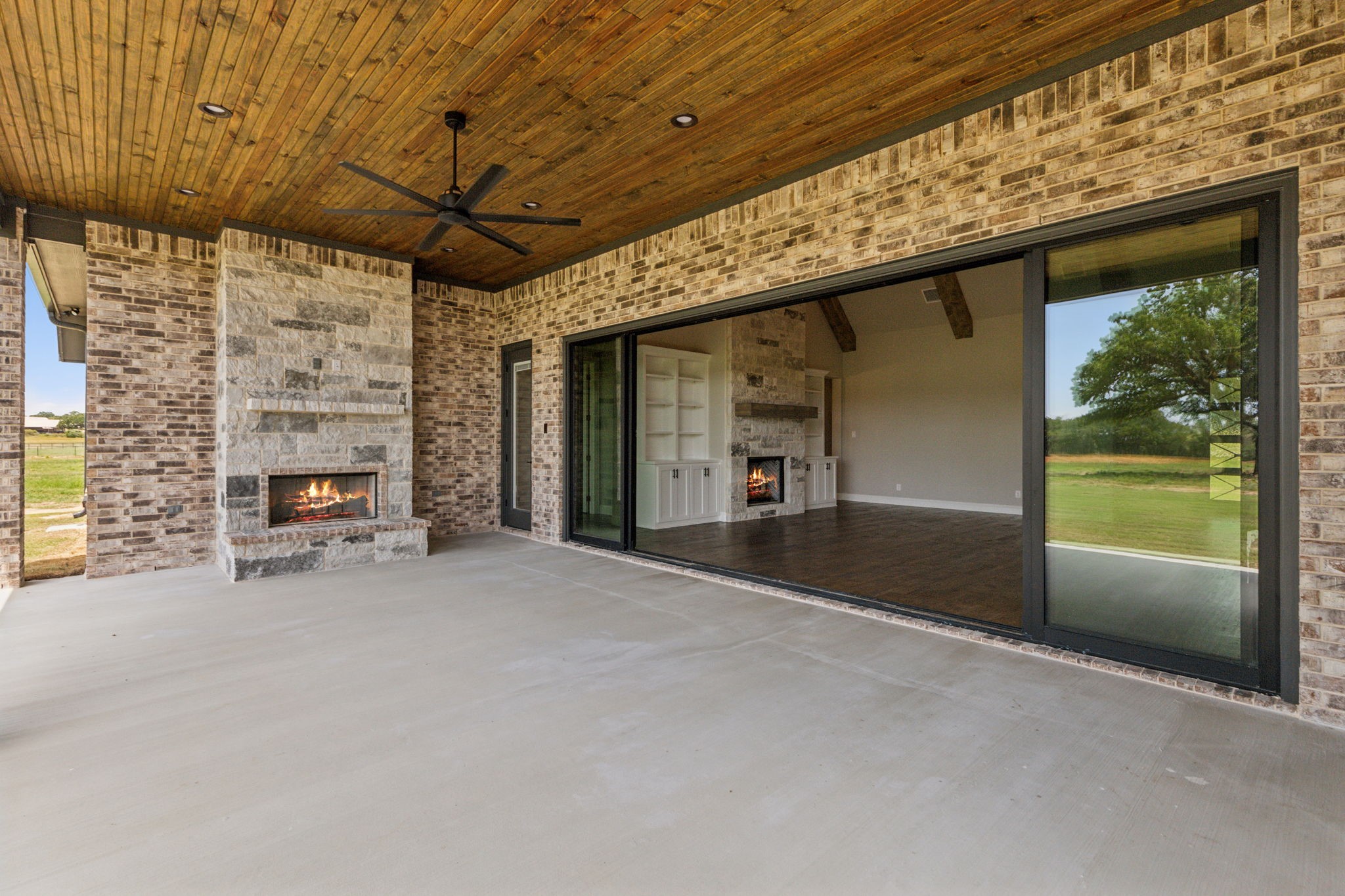 553 Royal Santana Run