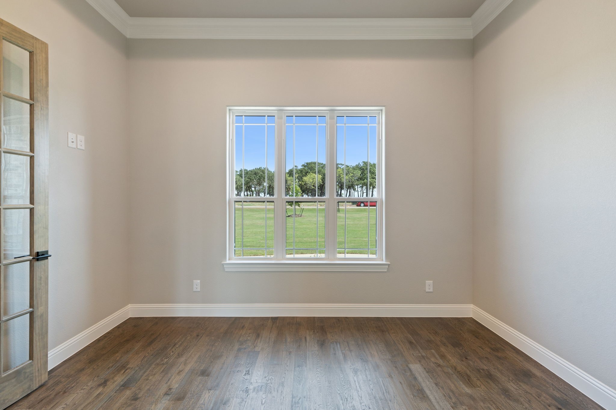 553 Royal Santana Run