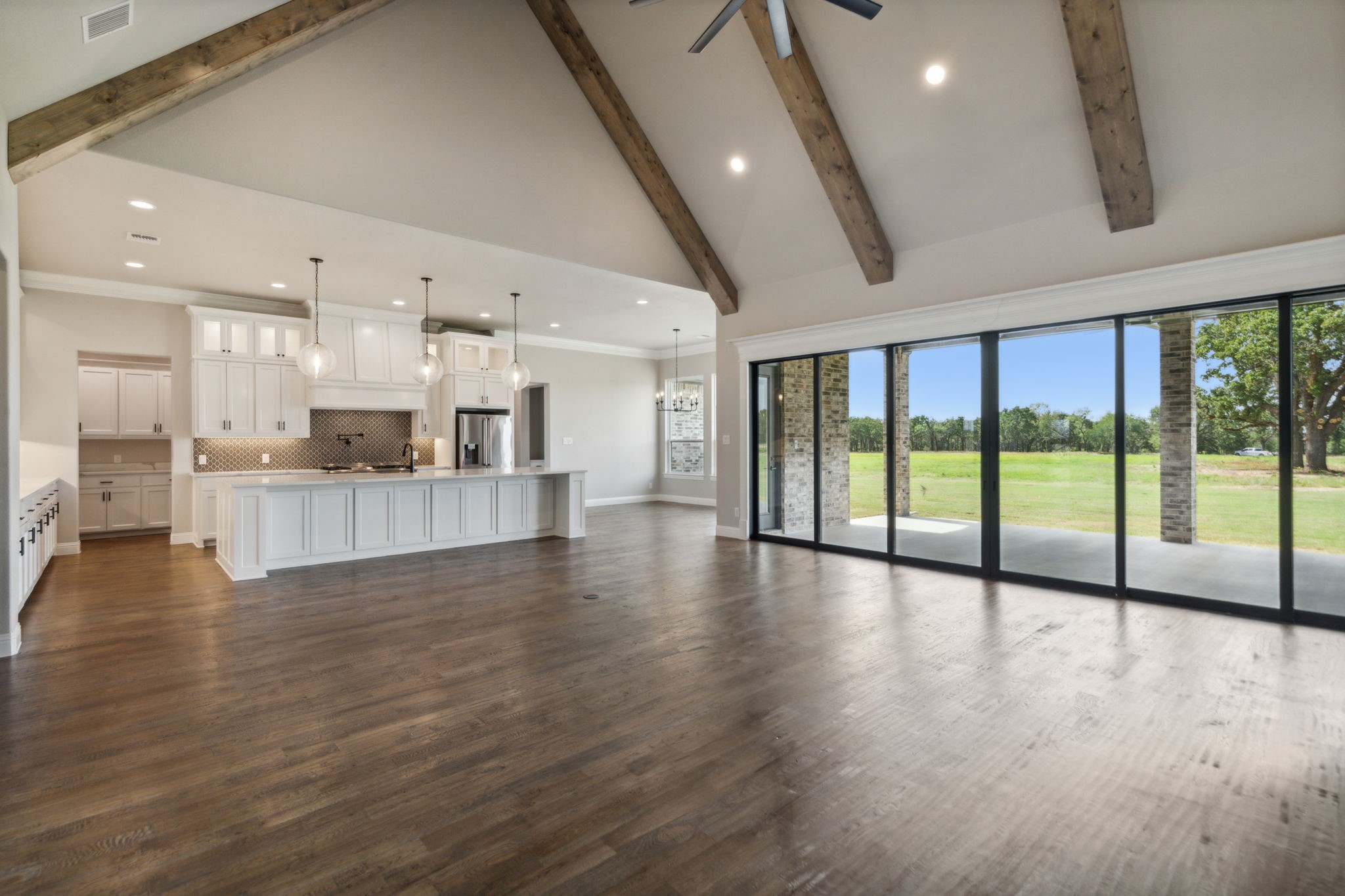 553 Royal Santana Run