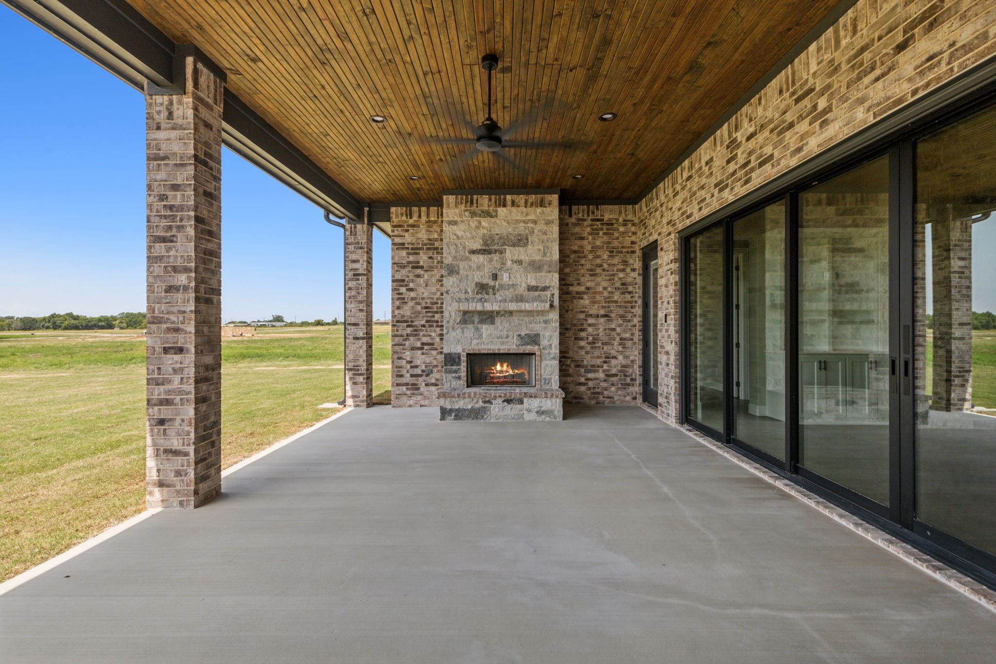 553 Royal Santana Run