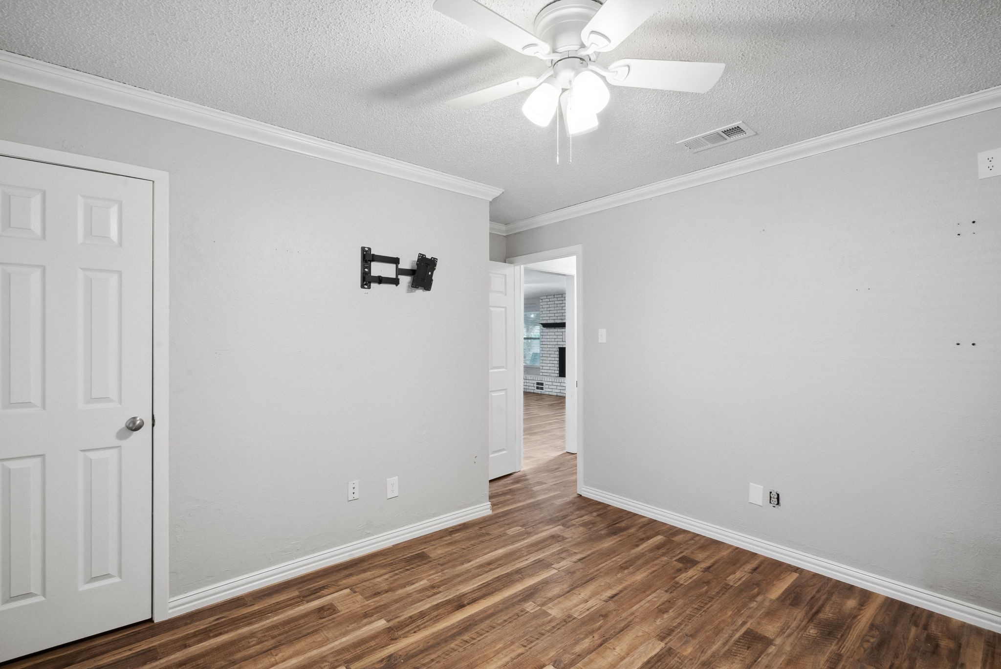 506 Spring Meadow Street