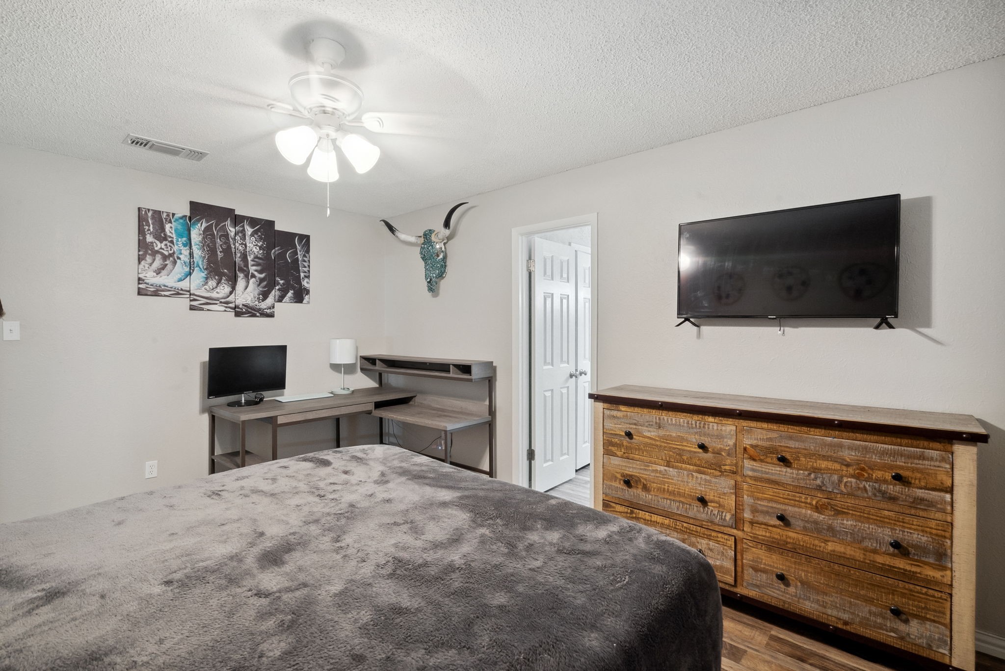 506 Spring Meadow Street