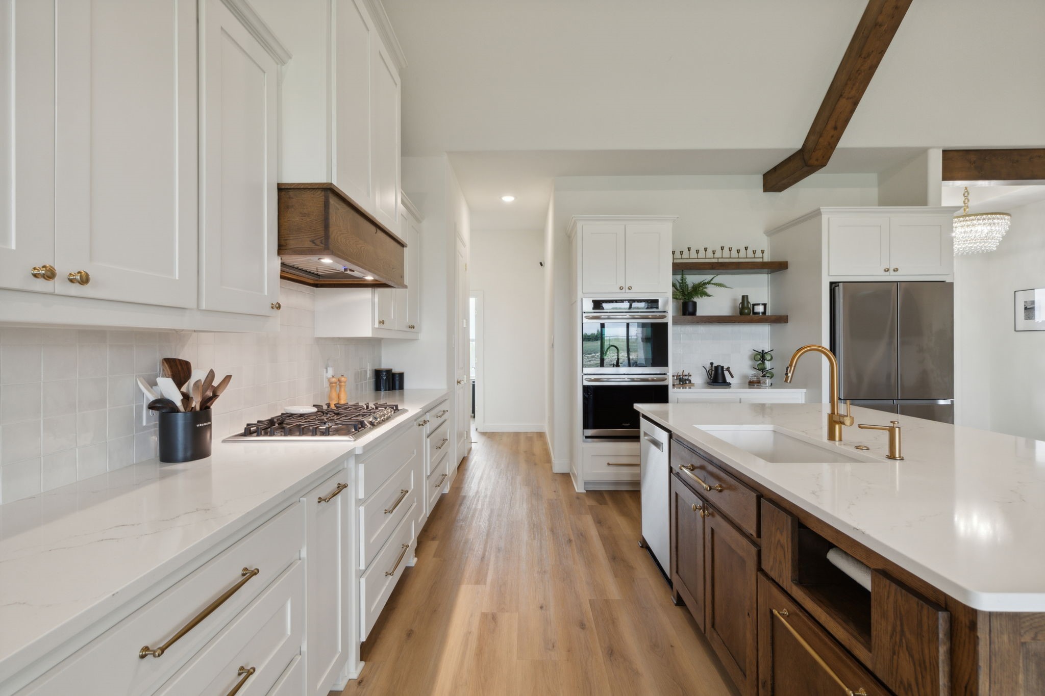 2037 Eagles Ridge Drive