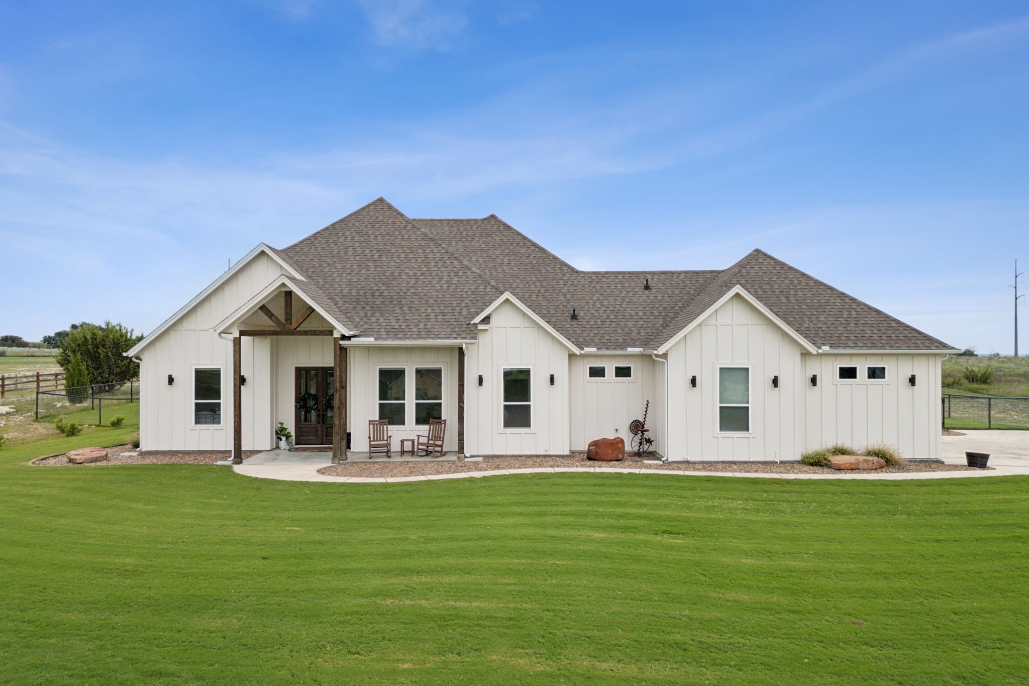 2037 Eagles Ridge Drive