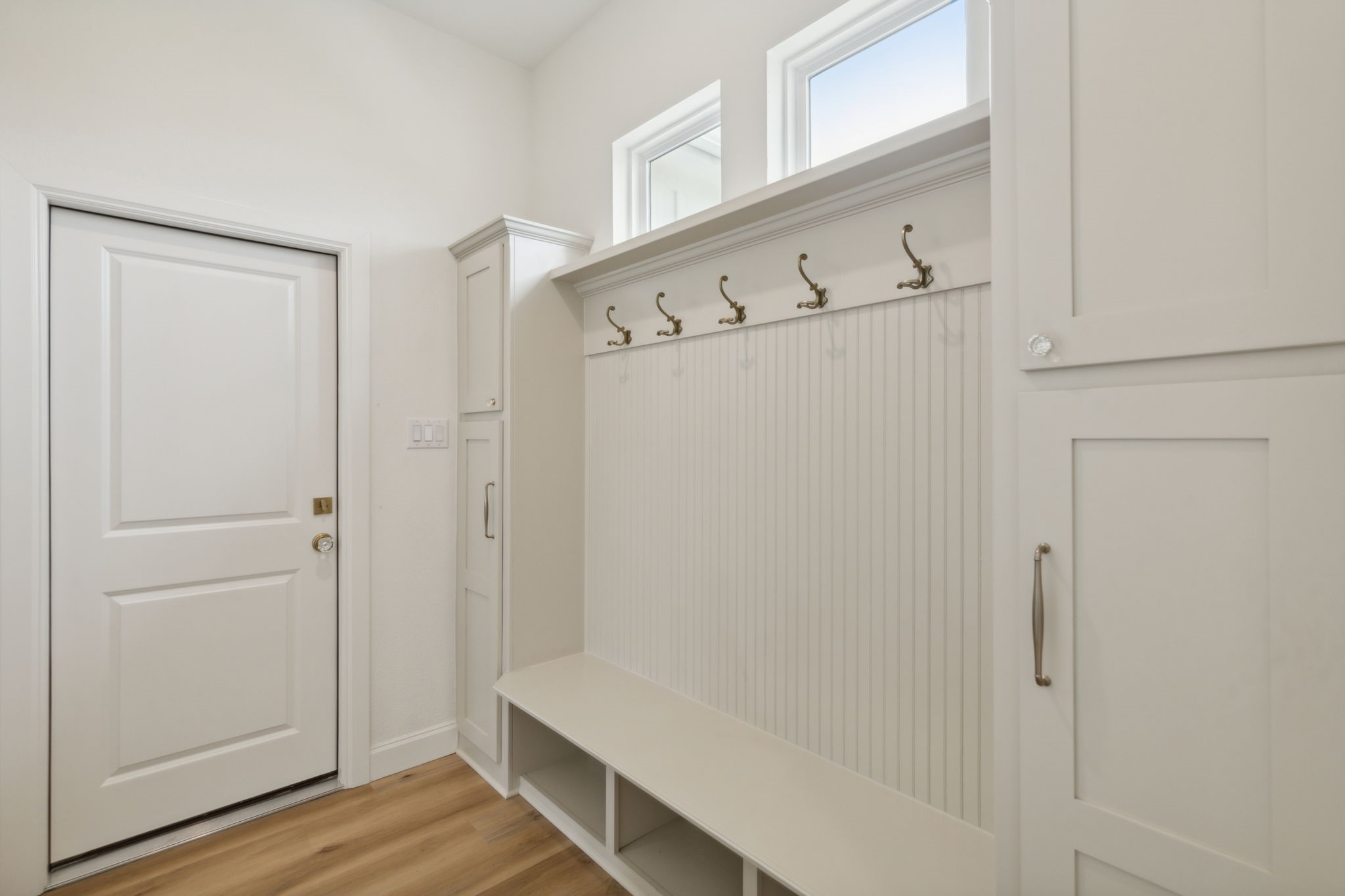 2037 Eagles Ridge Drive