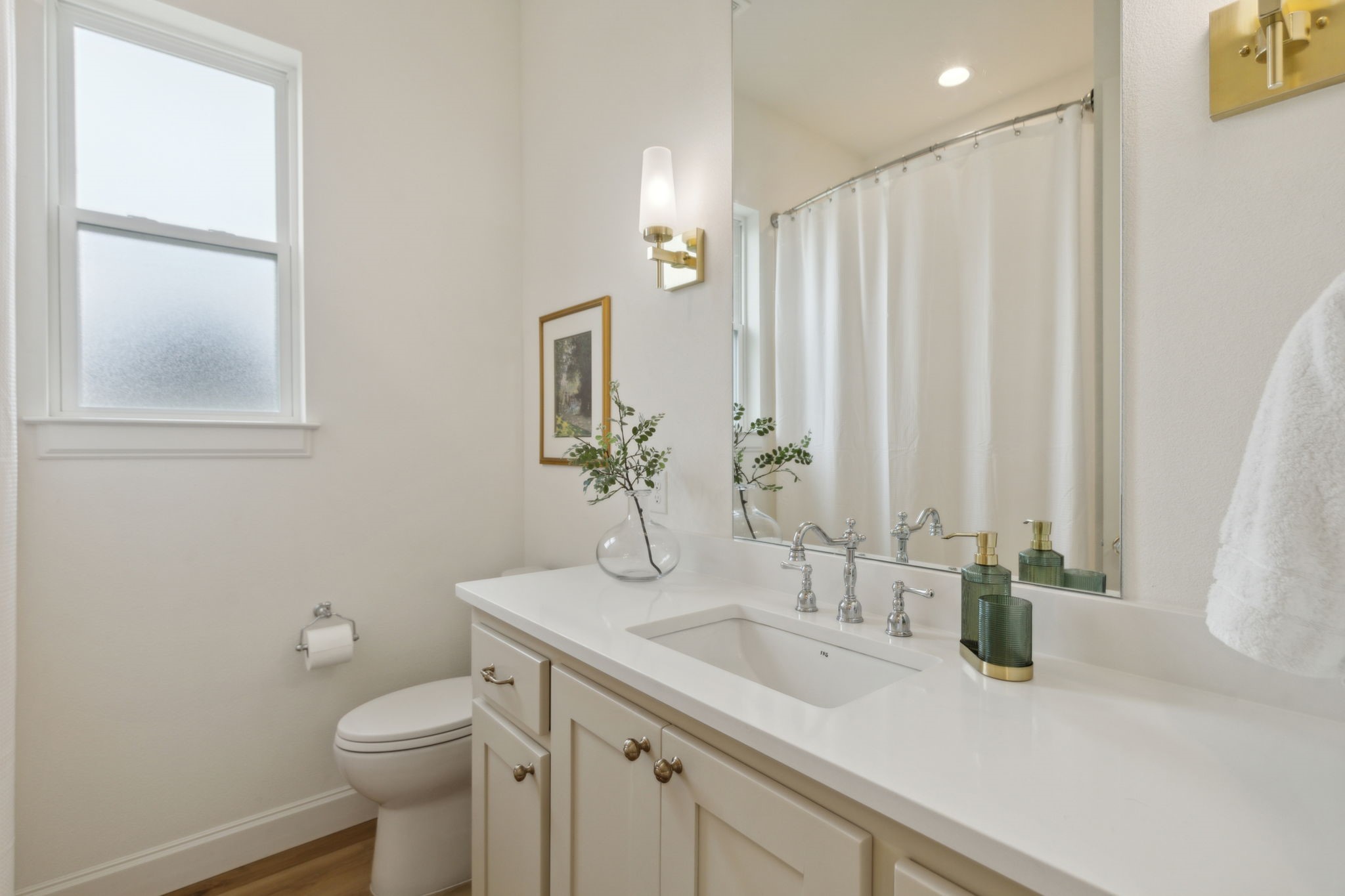 2037 Eagles Ridge Drive