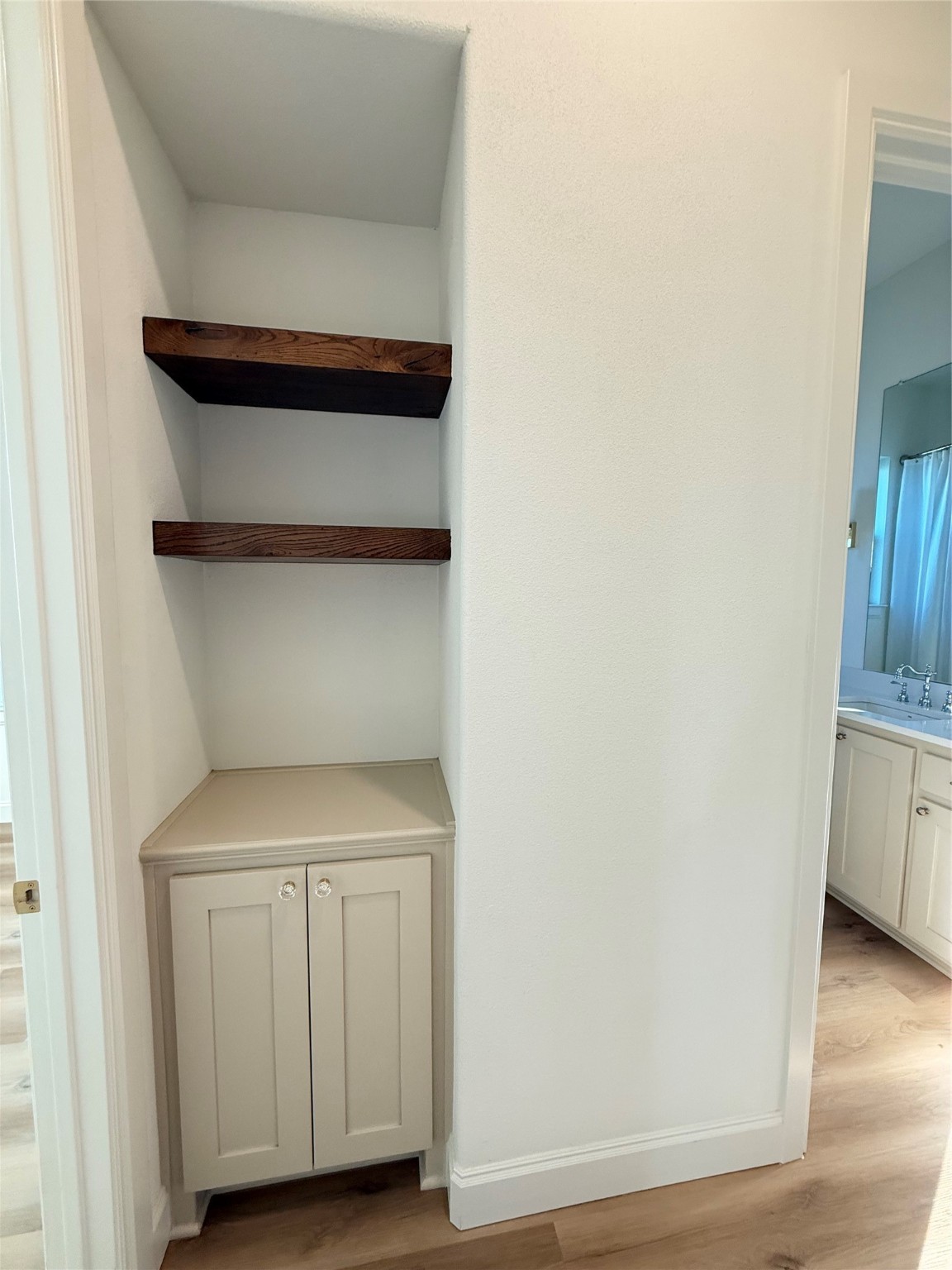 2037 Eagles Ridge Drive