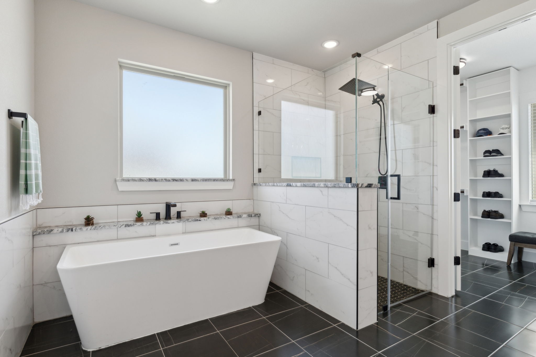 2067 Sunset Ridge Drive