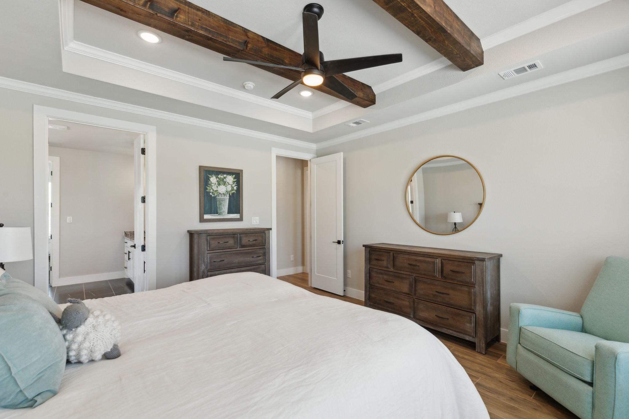 2067 Sunset Ridge Drive