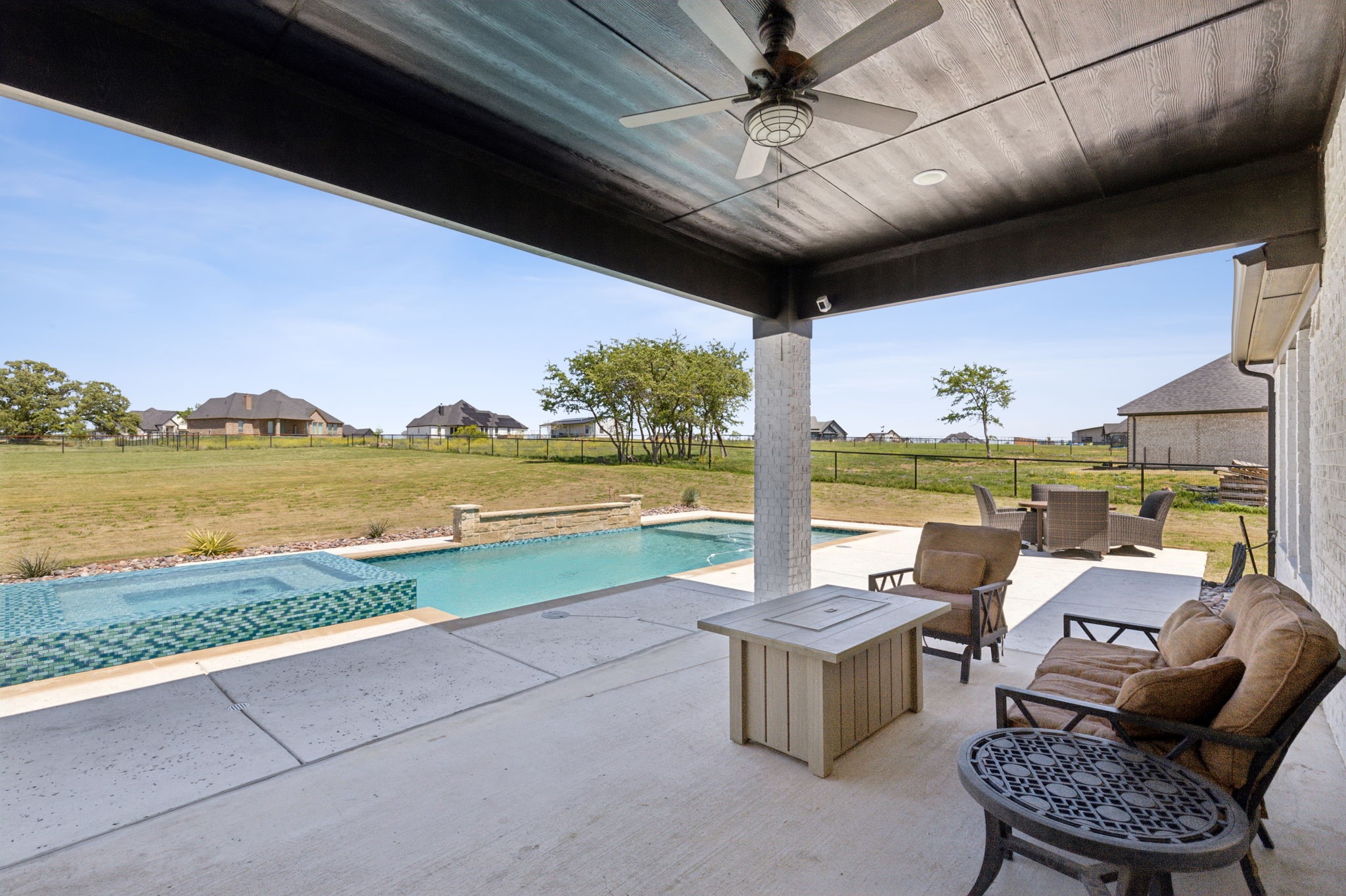 2067 Sunset Ridge Drive